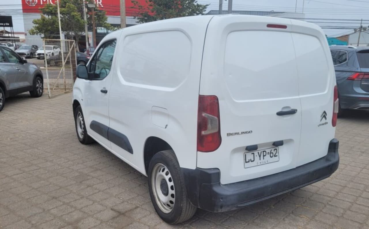 Berlingo K9 Blue - view 4