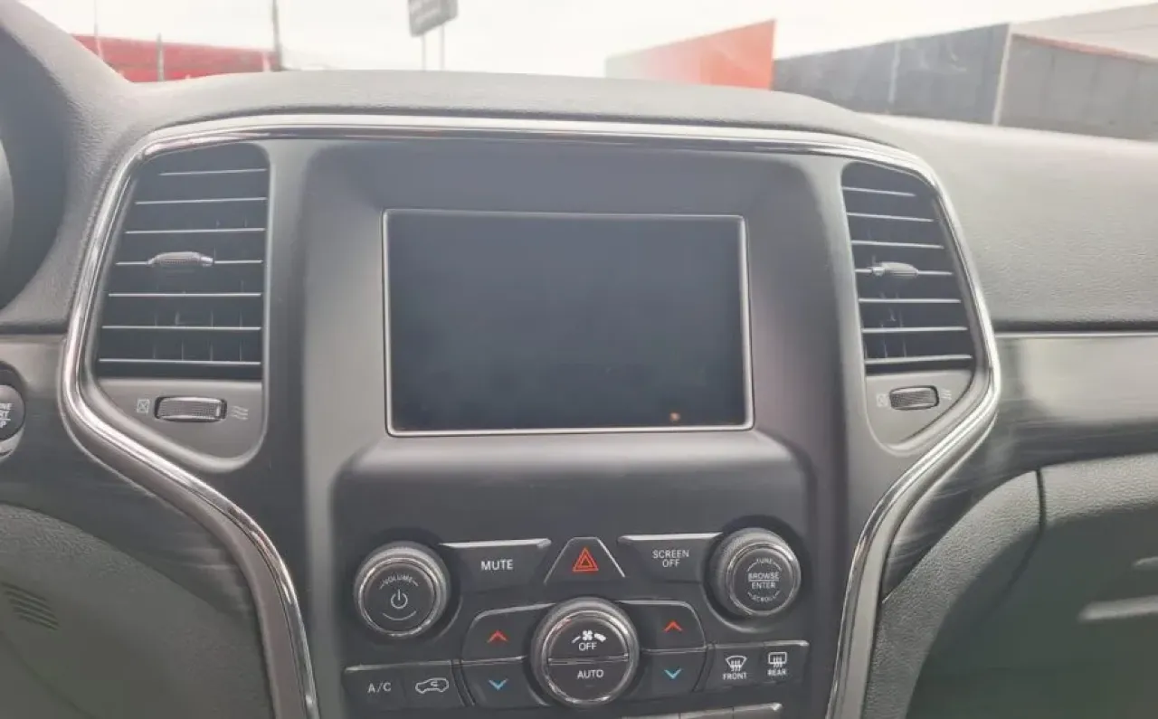 Grand Cherokee Laredo - view 8