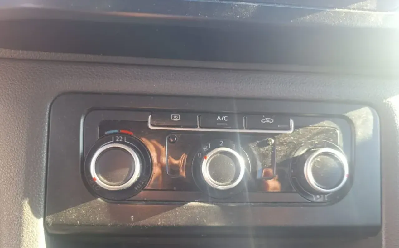 Amarok Trendline 4x4 - view 8