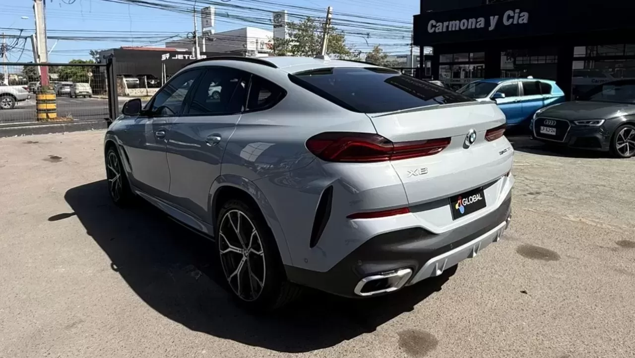 X6 XDRIVE 30D M SPORT  - view 3