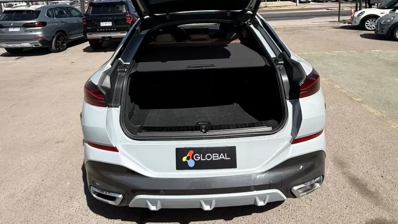 X6 XDRIVE 30D M SPORT  - view 10