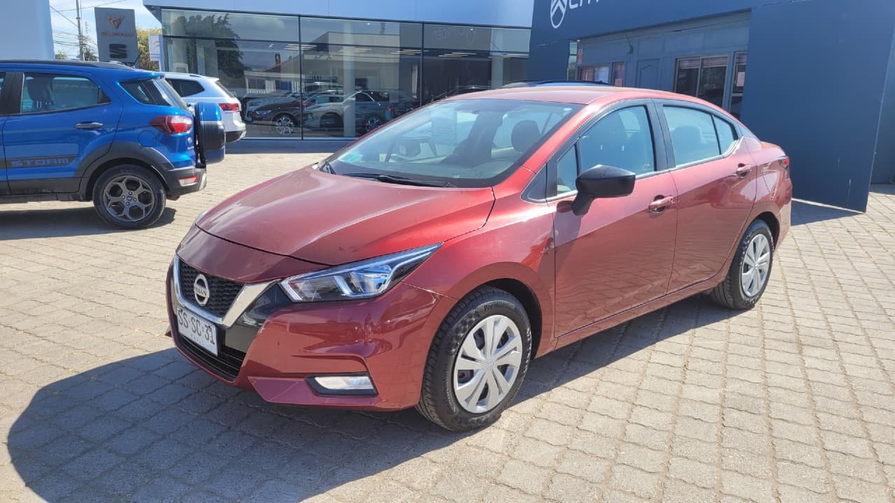 Nissan VERSA MT 1.6 ADVANCE