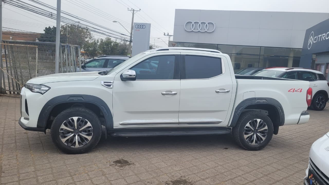 T90 4X4 AUT.  - view 2