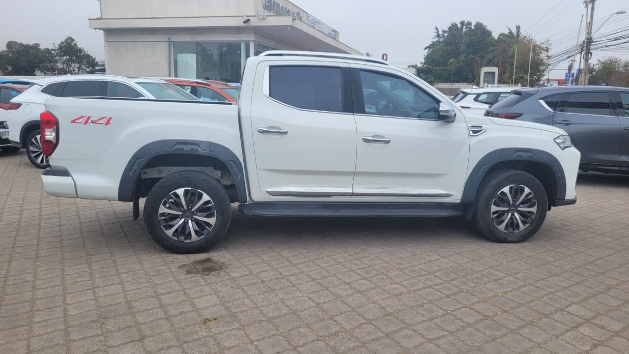 T90 4X4 AUT.  - view 6