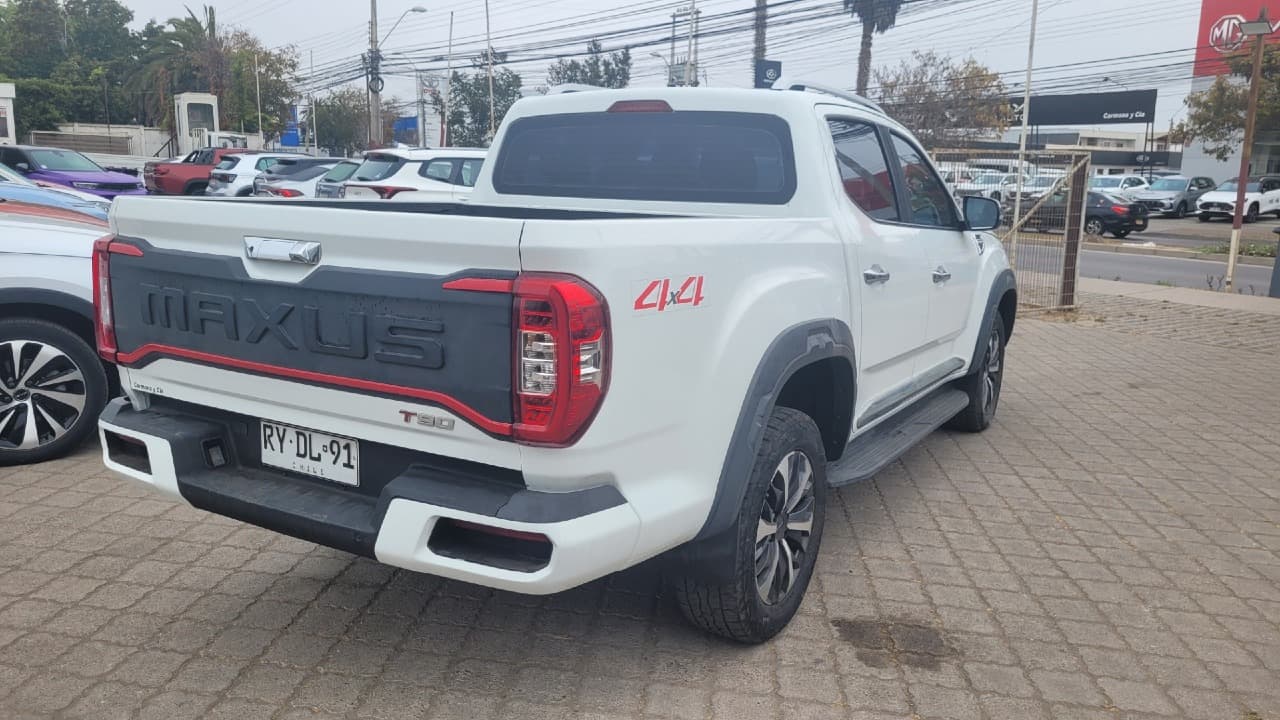 T90 4X4 AUT.  - view 8