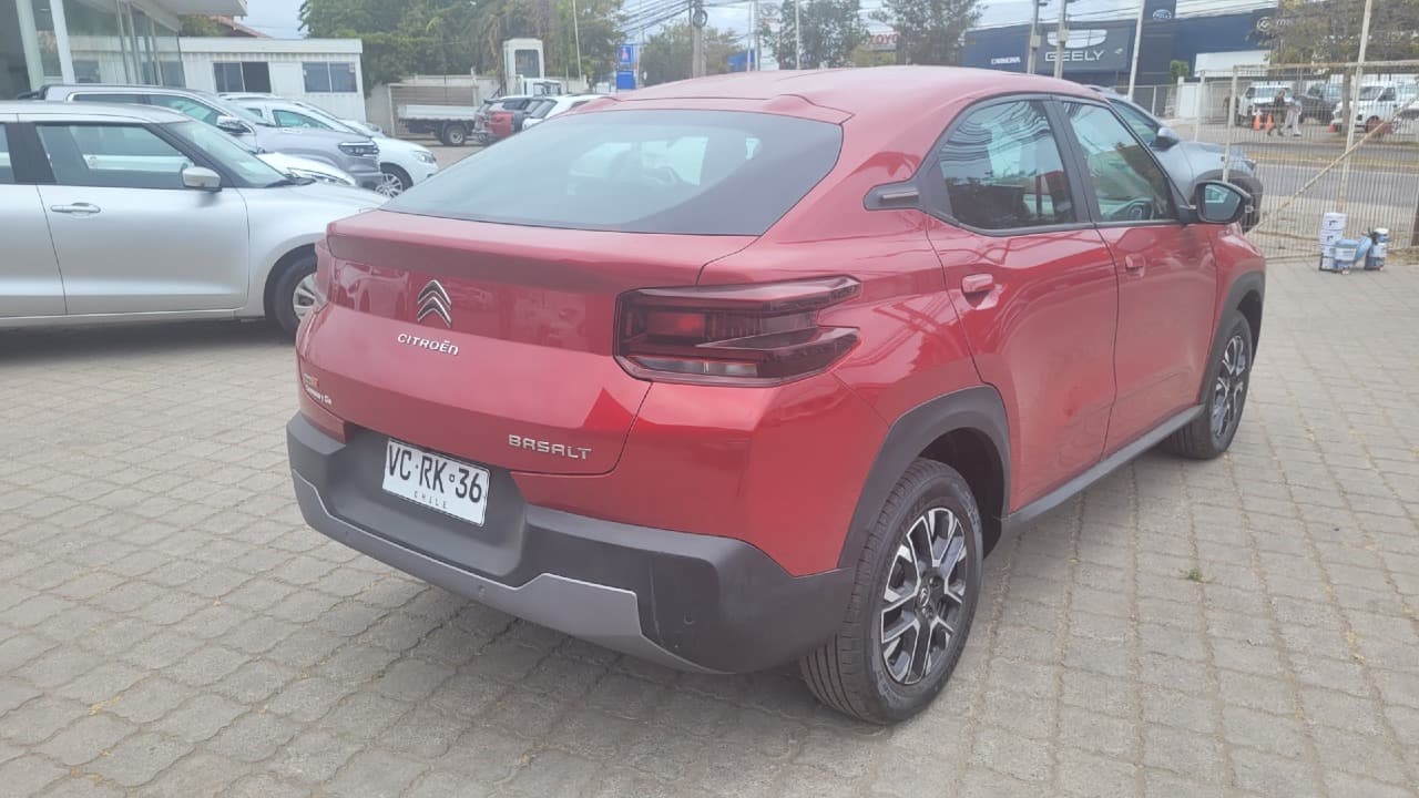 BASALT TURBO 1.0 CVT SHINE FULL AUT. - view 2