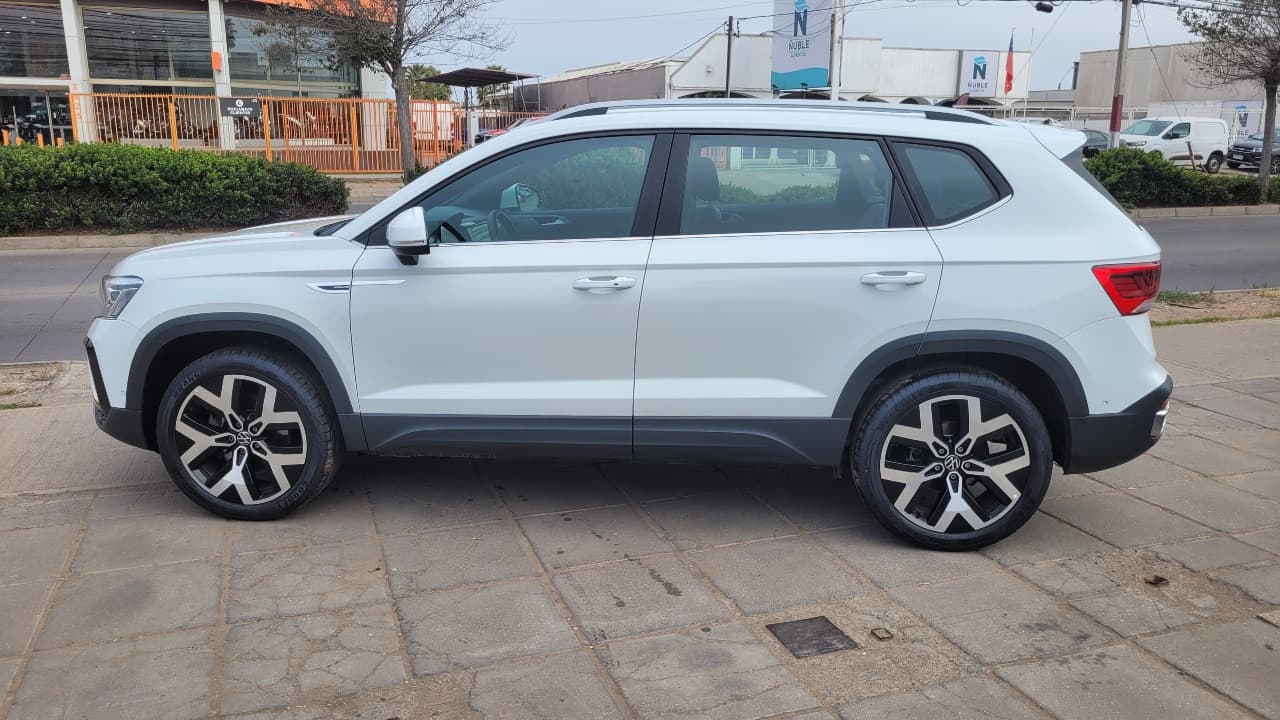 TAOS TSI 4X2 1.4 AUT. - view 4