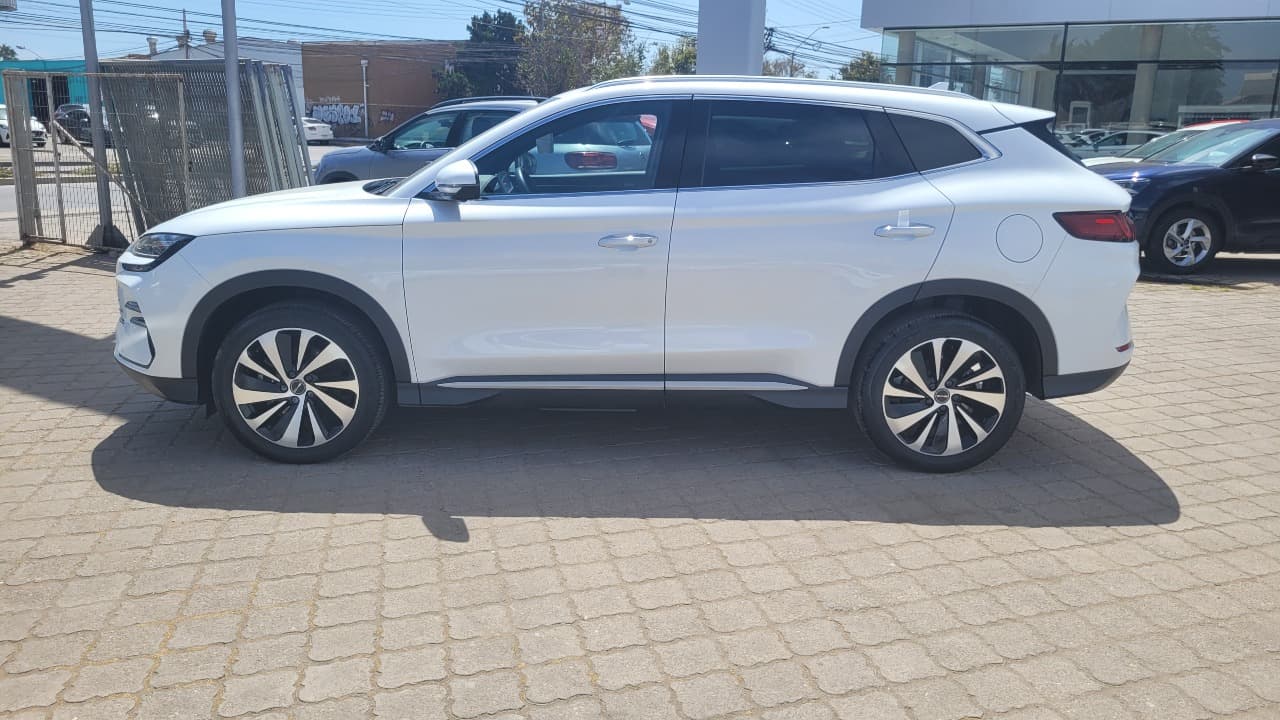 SONG PLUS DMI 1.5 AUT. - view 7