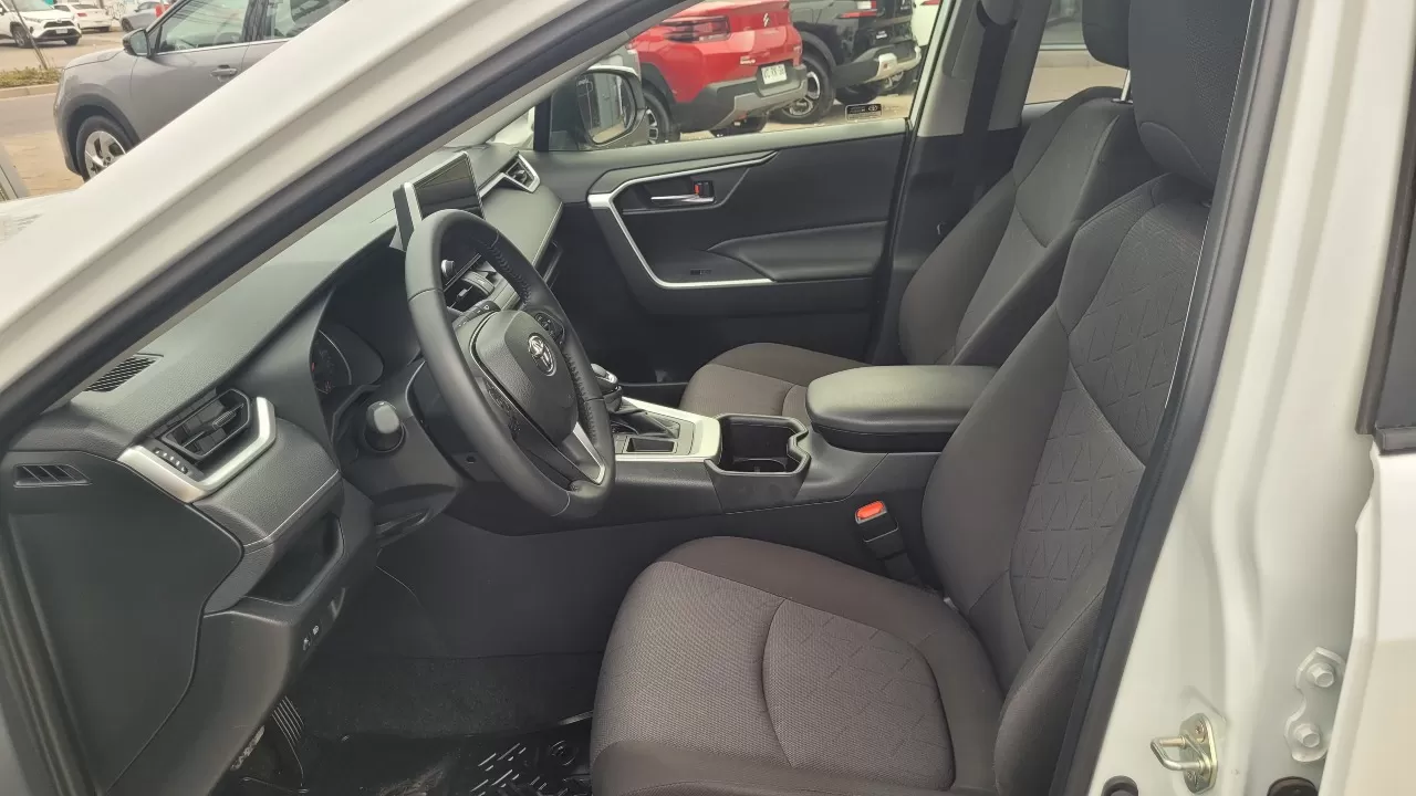 RAV 4 4X2 CVT 2.0 AUT. - view 15