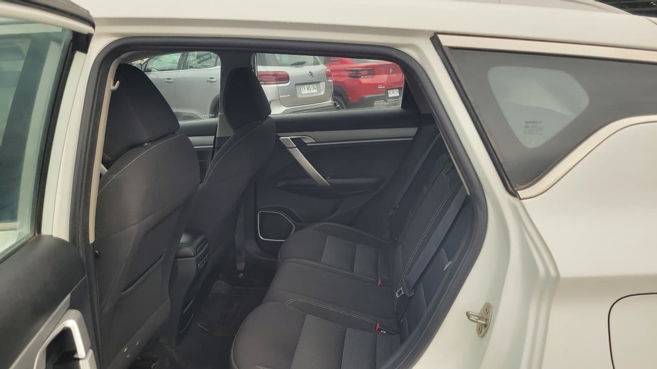 COOLRAY 1.5 AUT. - view 13