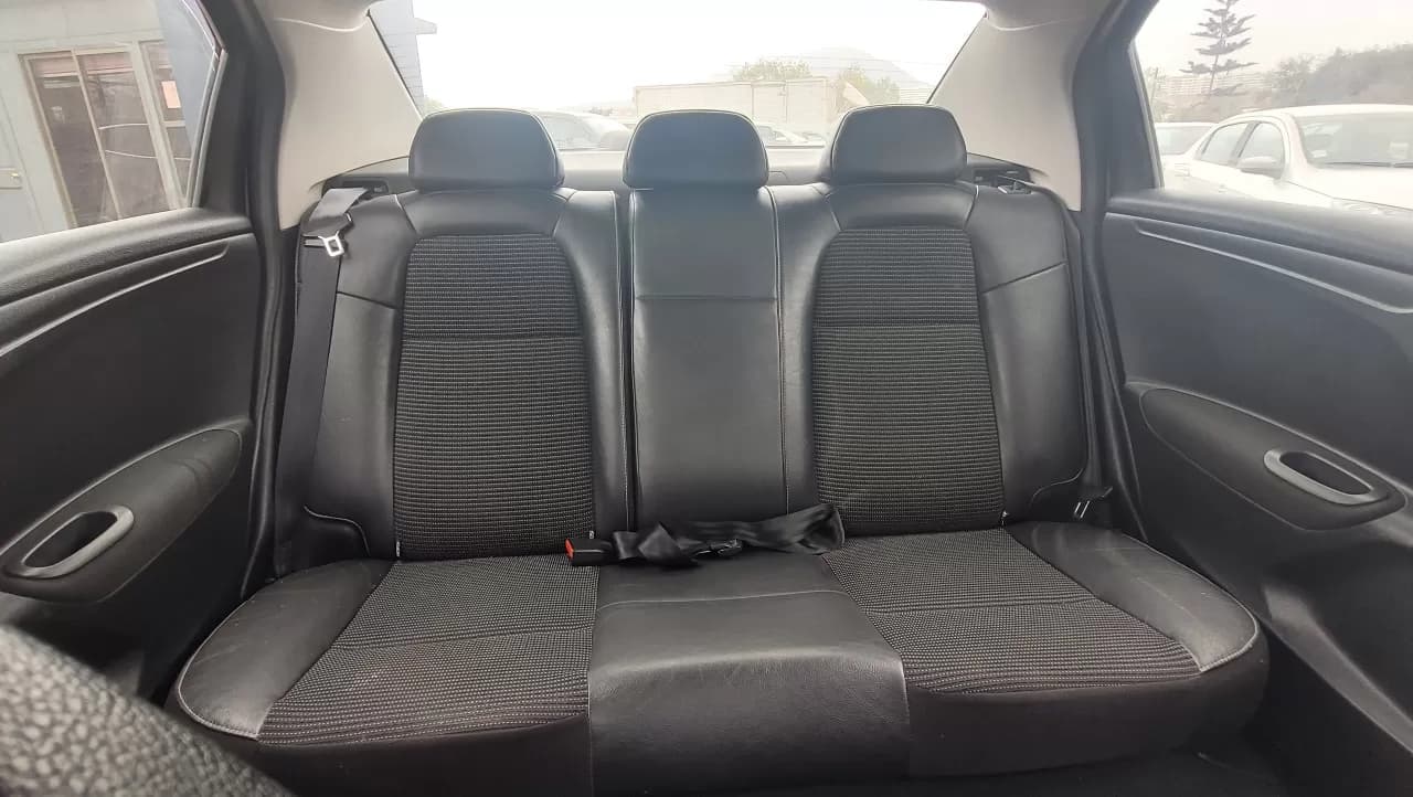 301 HDI 92HP 1.6 MT - view 11