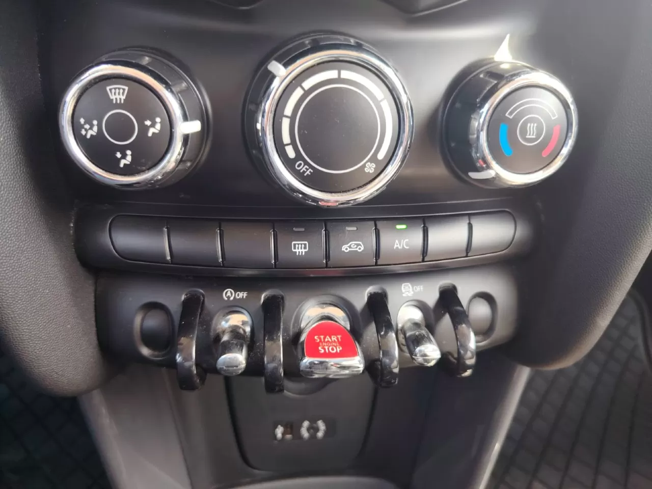 F56 COOPER CLASSIC TM  - view 13