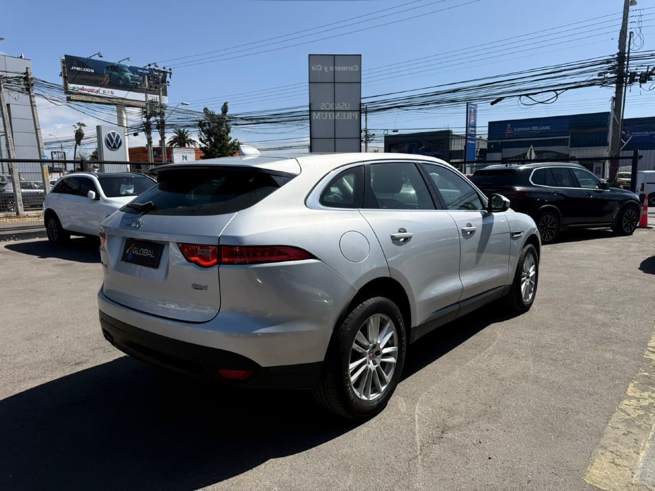  F-Pace 2.0D Prestige Auto 4WD LIMITED - view 5