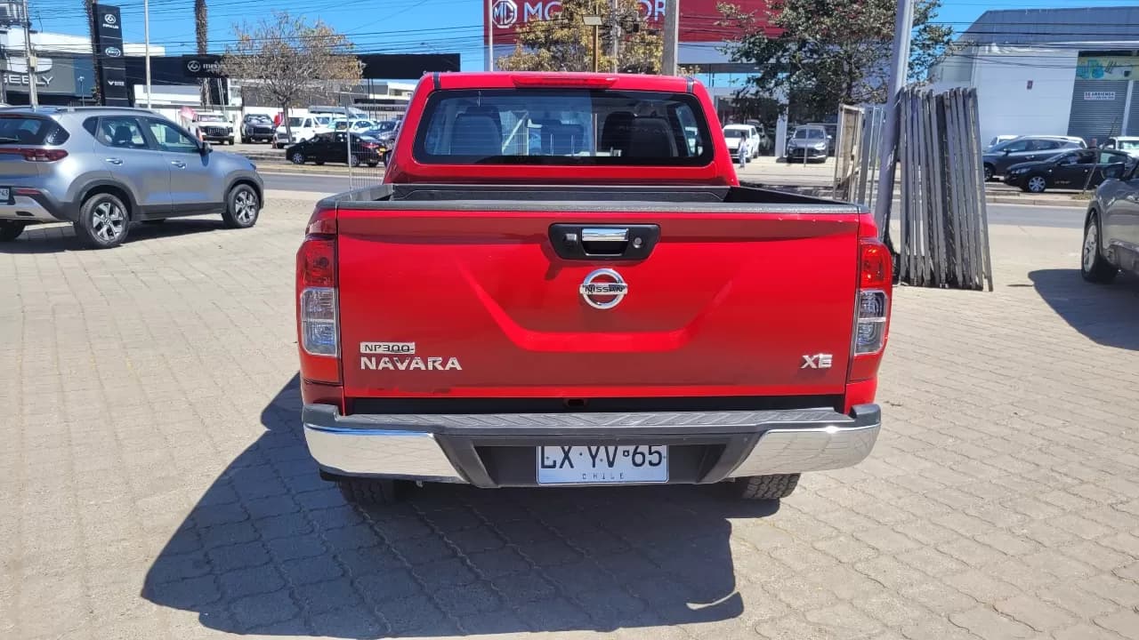NP300 NAVARA XE 2.3 MEC. 4X2 - view 2