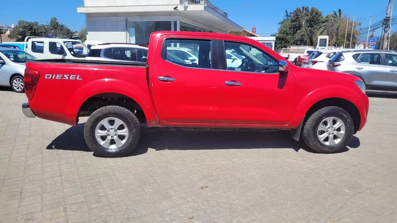 NP300 NAVARA XE 2.3 MEC. 4X2 - view 4