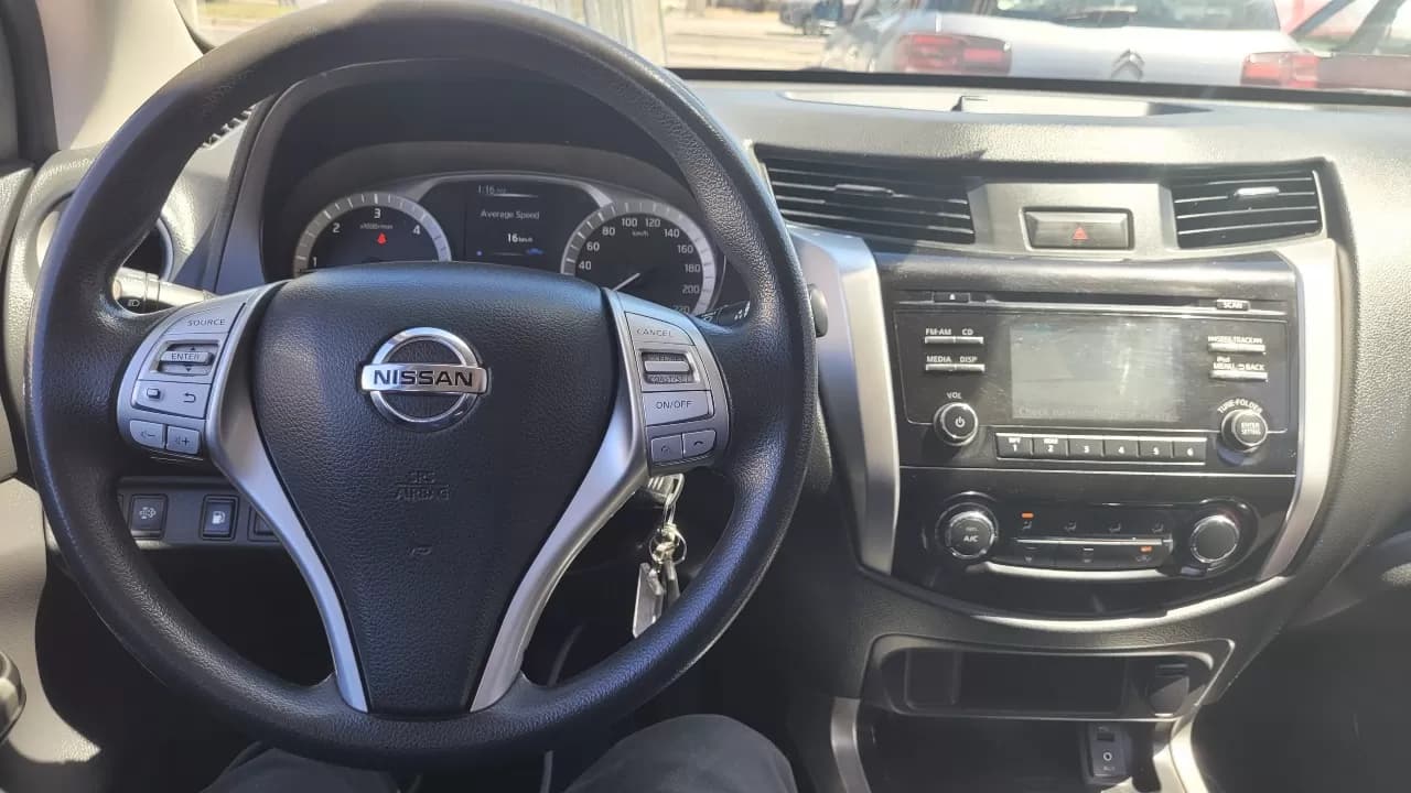 NP300 NAVARA XE 2.3 MEC. 4X2 - view 11
