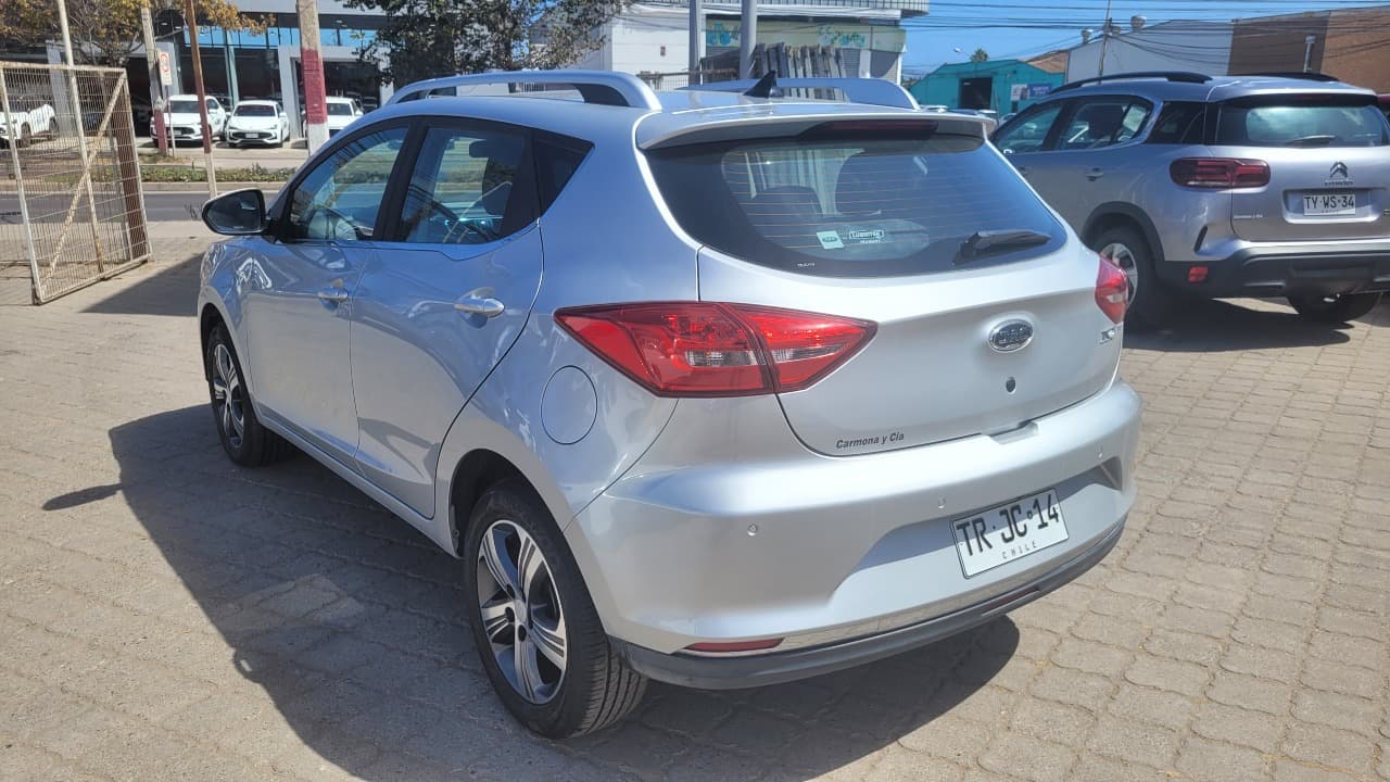 JS2 4X2  1.5 FULL AUT. - view 5