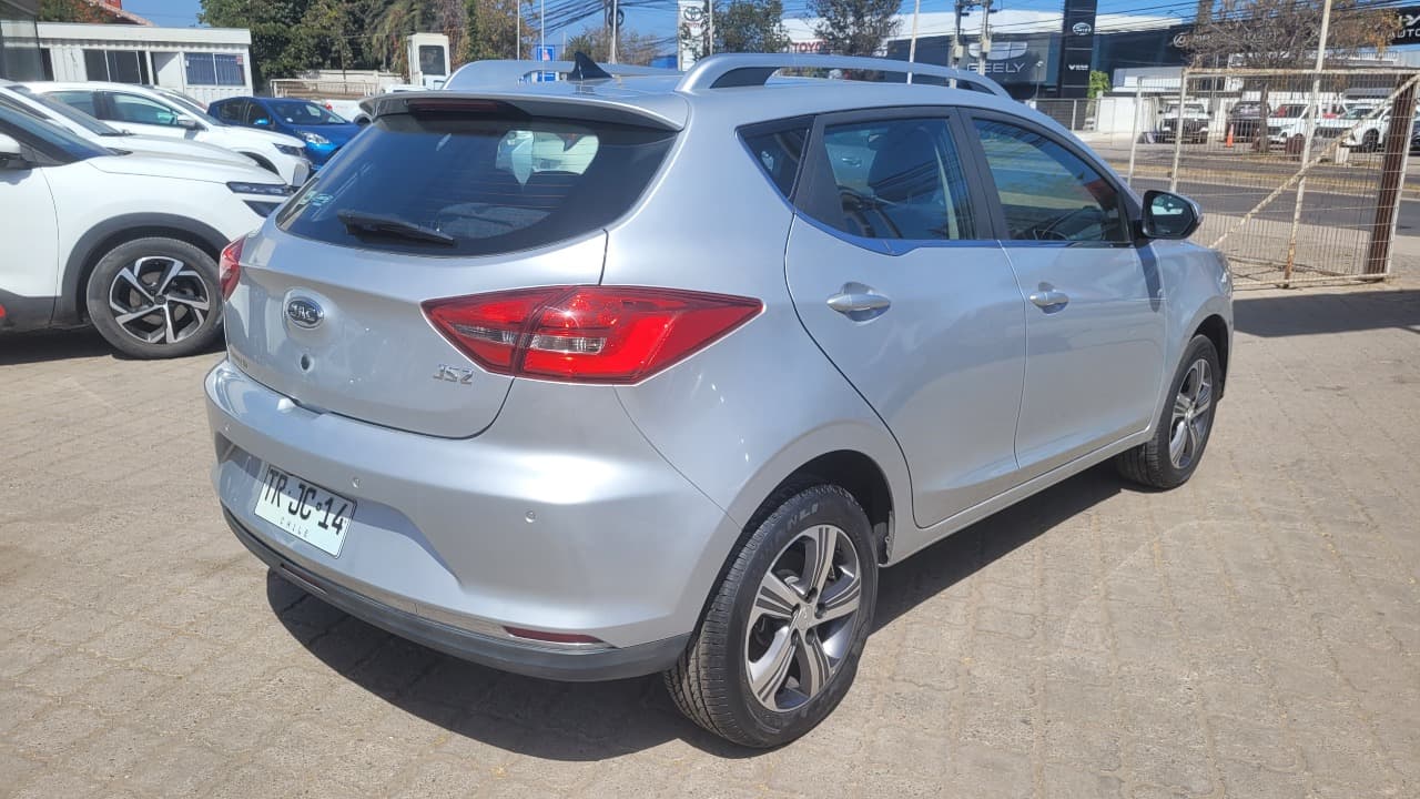 JS2 4X2  1.5 FULL AUT. - view 7