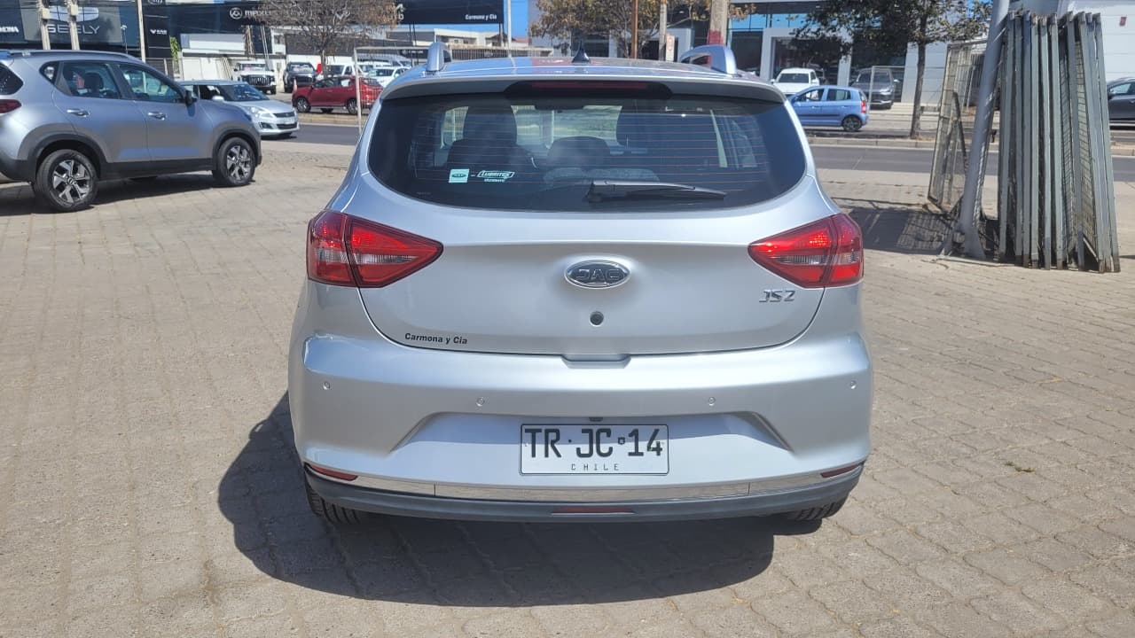 JS2 4X2  1.5 FULL AUT. - view 8