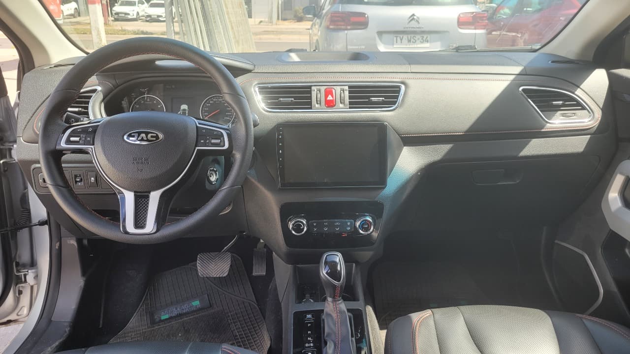 JS2 4X2  1.5 FULL AUT. - view 14