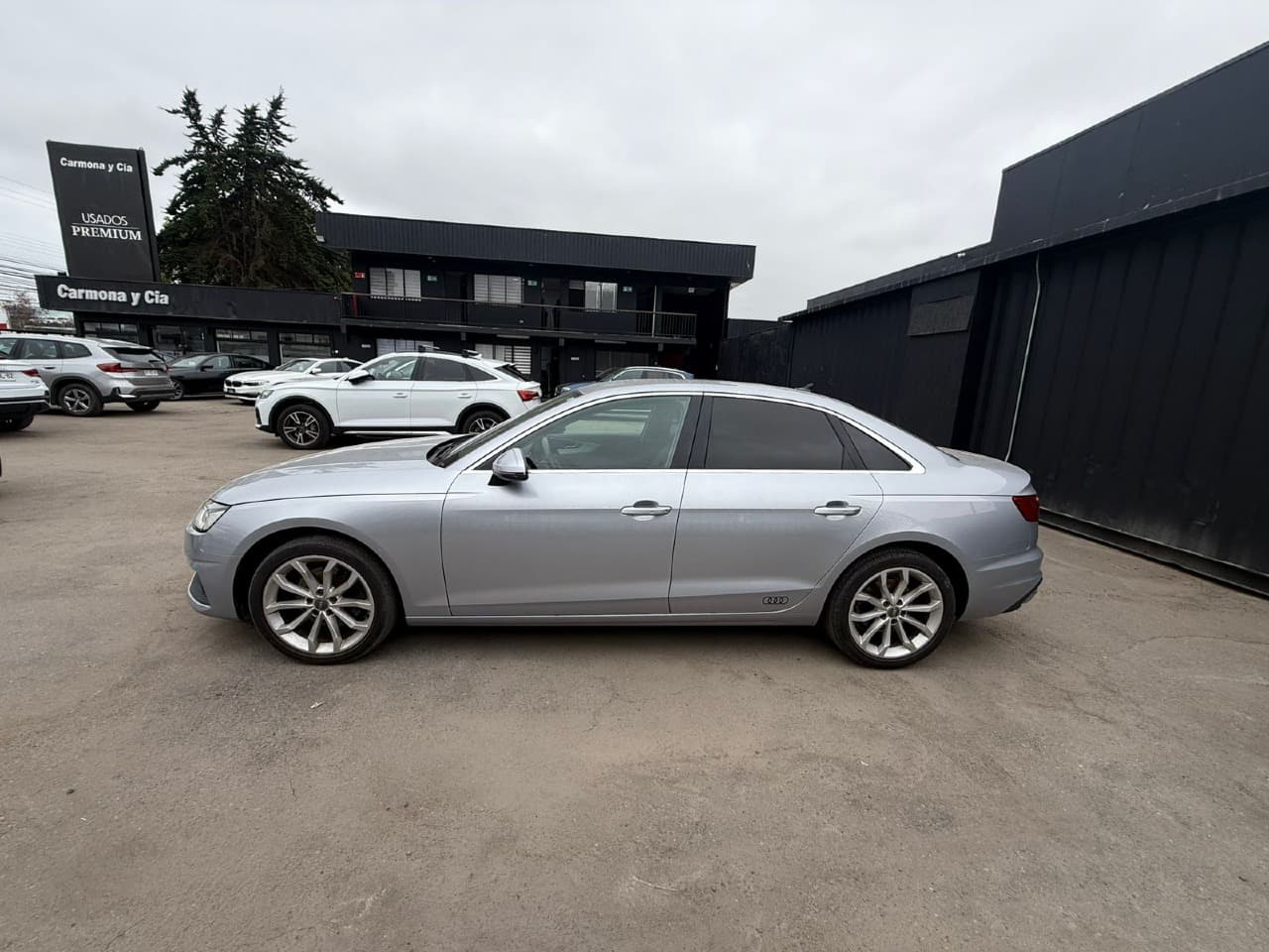 A4 35 TFSI 2.0 Tiptronic Sport AUT - view 2