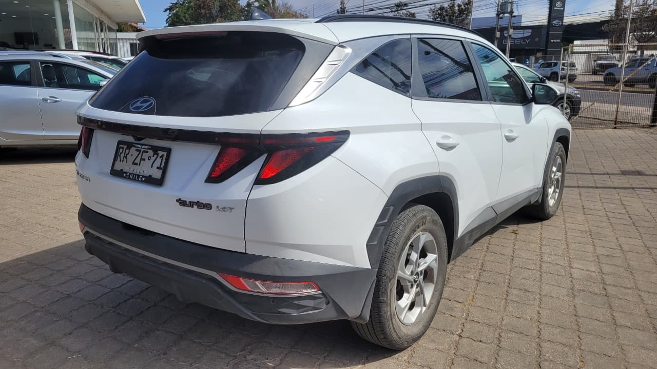 TUCSON NX4 1.6 FULL AUT. 4X2 - view 8
