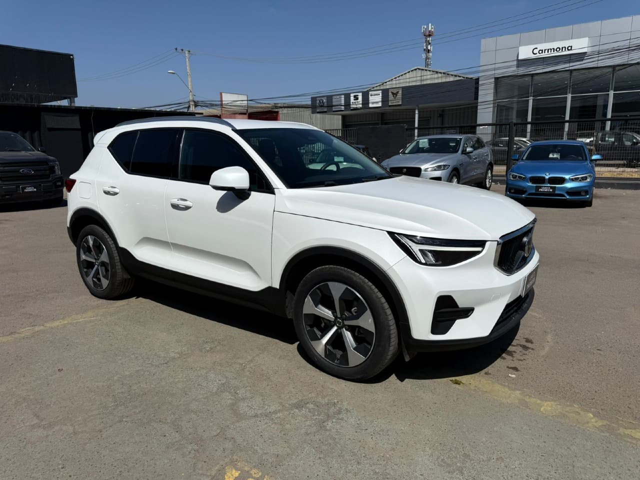 XC40 B4 PLUS 2.0 AUT  - view 7