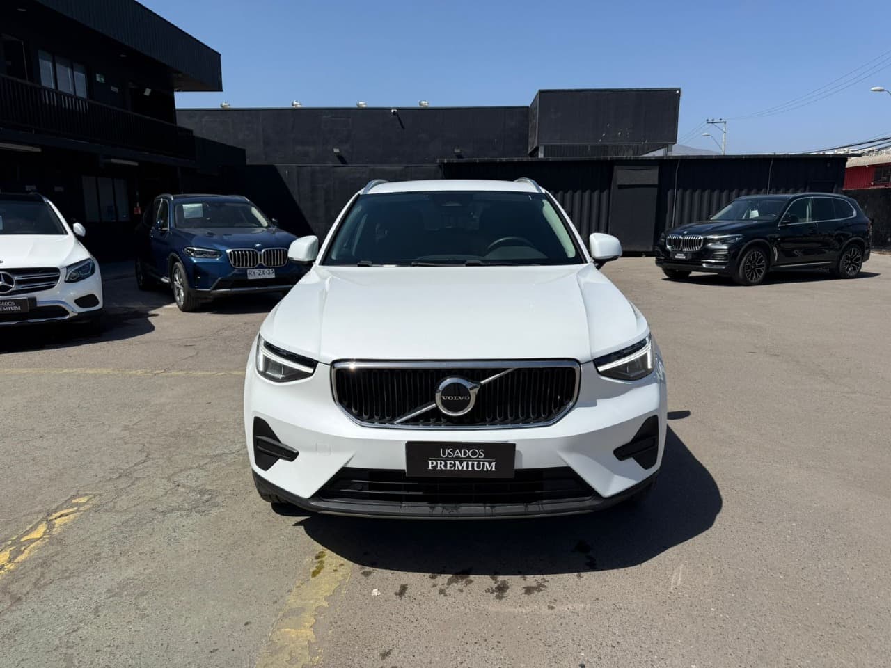 XC40 B4 PLUS 2.0 AUT  - view 8