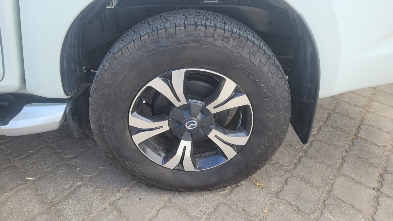 BT50 4X4 3.0 FULL AUT.  - view 14