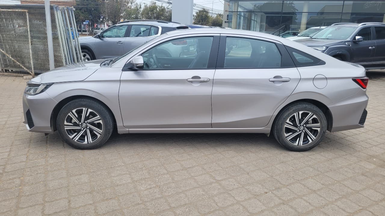 YARIS SD 1.5 FULL MEC. - view 4