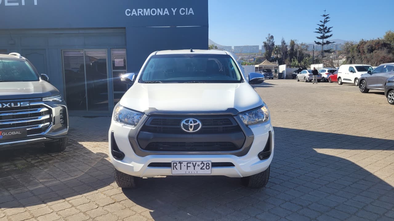 HILUX PICKUP 2.7 FULL MEC. (IVA INCLUIDO) - view 2