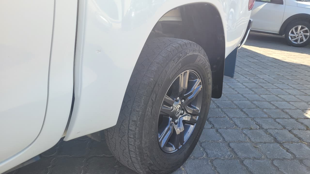 HILUX PICKUP 2.7 FULL MEC. (IVA INCLUIDO) - view 9