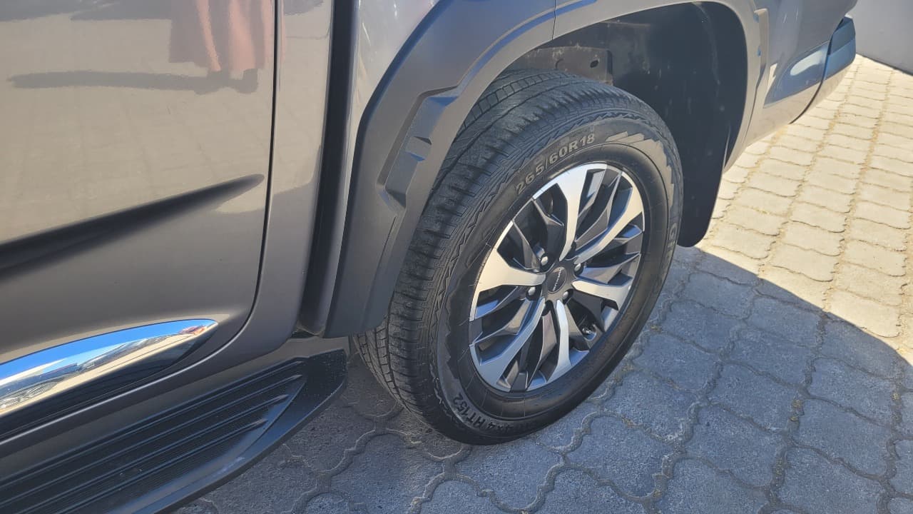T90 4WD 2.0 FULL AUT. - view 10