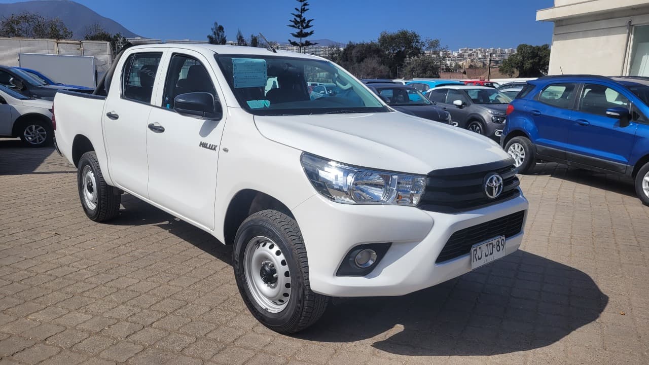 HILUX D CAB 4X2 2.4 FULL MEC. - view 3