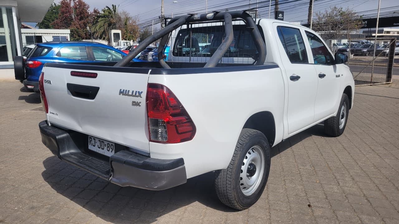 HILUX D CAB 4X2 2.4 FULL MEC. - view 7