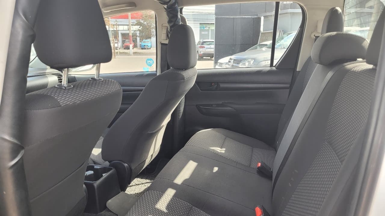 HILUX D CAB 4X2 2.4 FULL MEC. - view 13