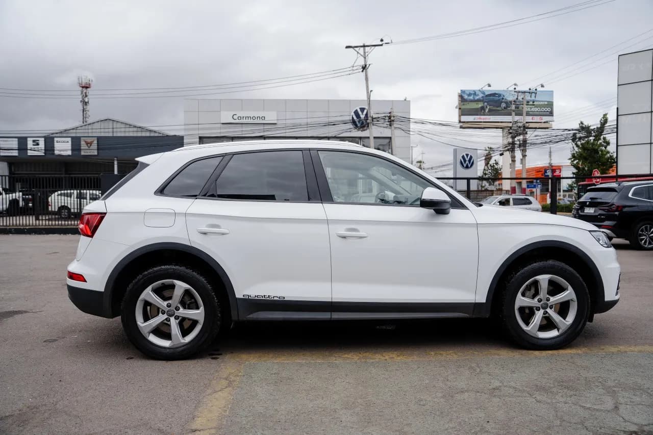 Q5 TFSI - view 3