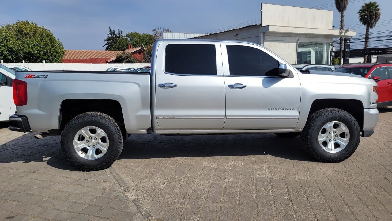 SILVERADO LTZ 4WD 5.3 FULL AUT. - view 6