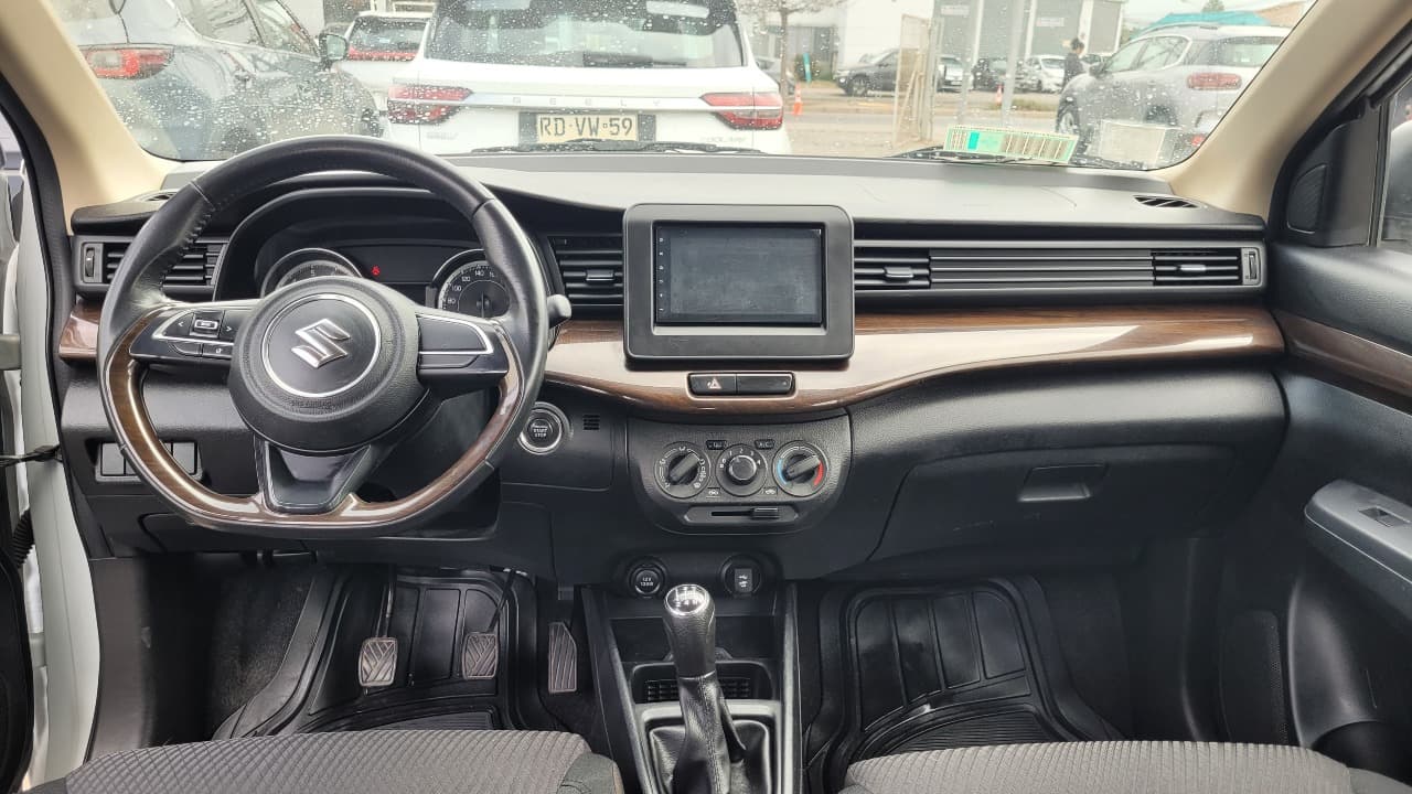 ERTIGA GLX 1.5 FULL MEC. - view 10