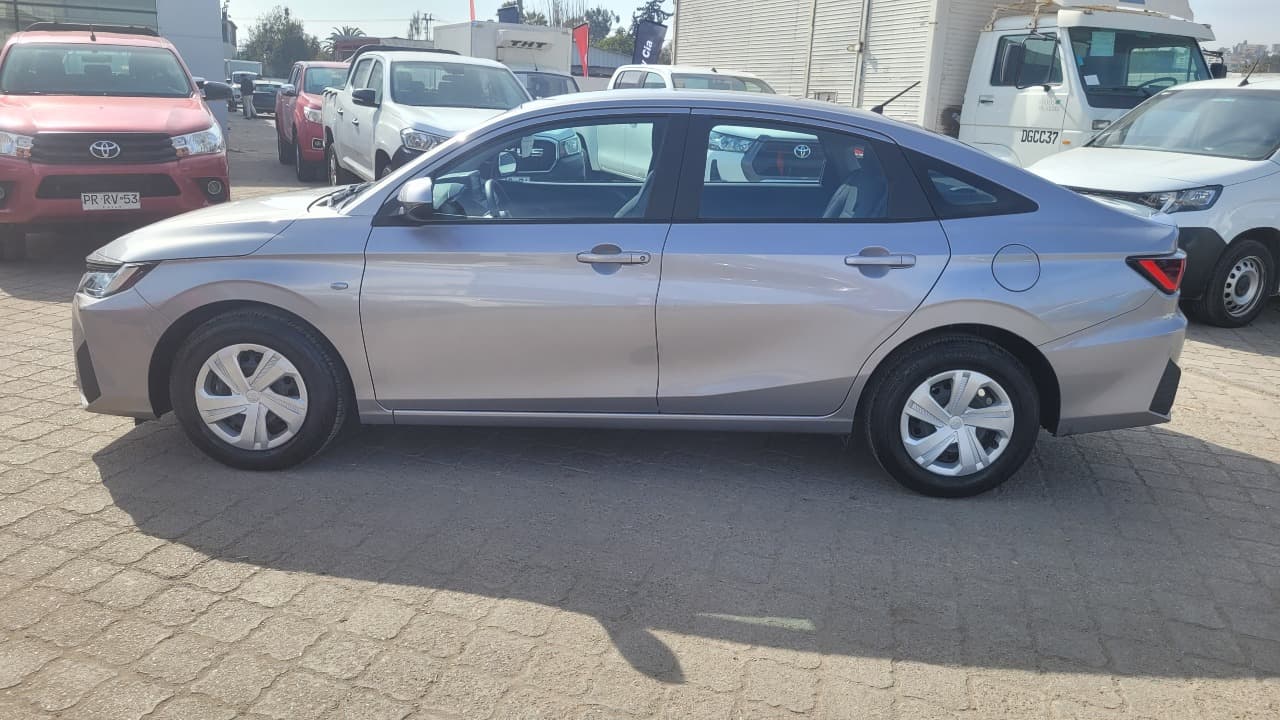 YARIS SD 1.5 FULL MEC.  - view 6