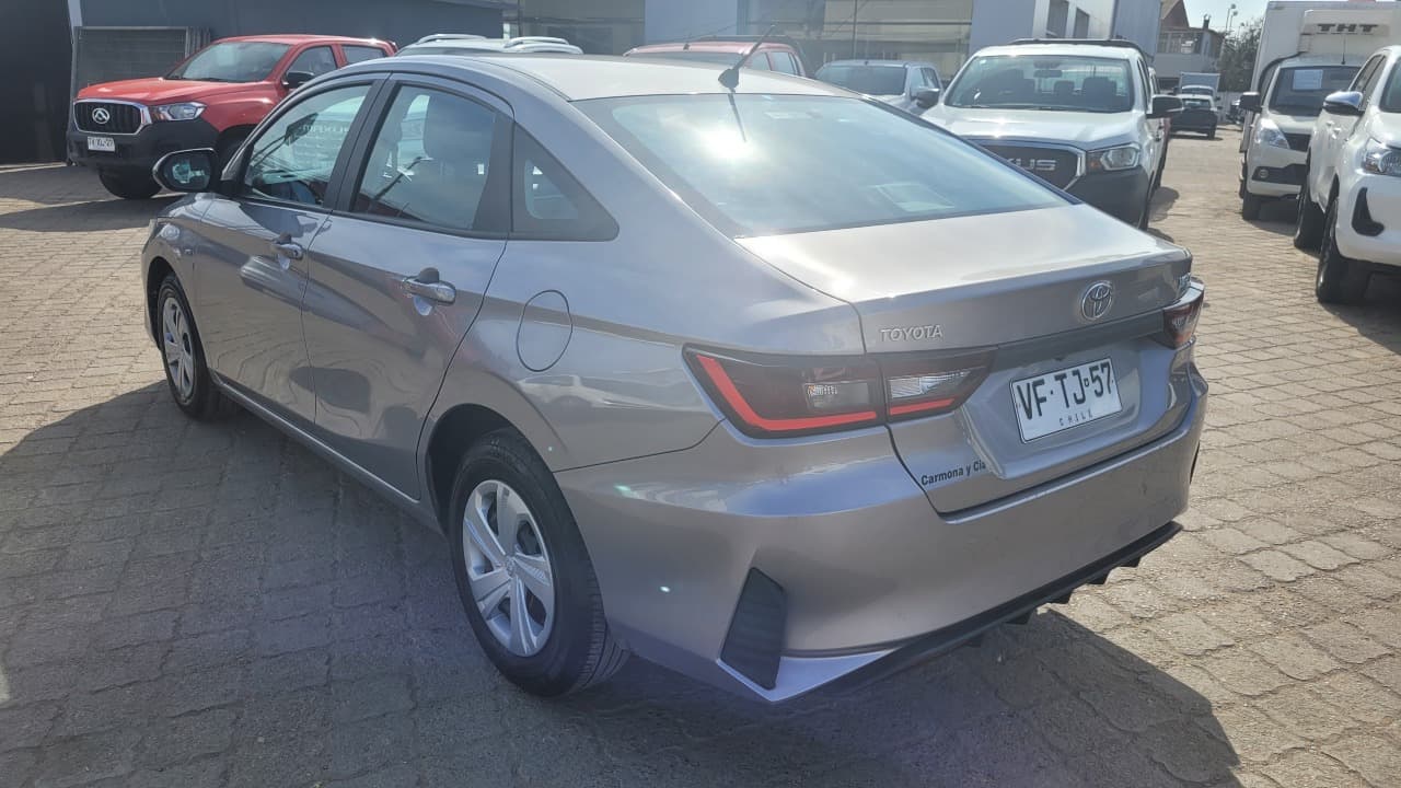 YARIS SD 1.5 FULL MEC.  - view 7