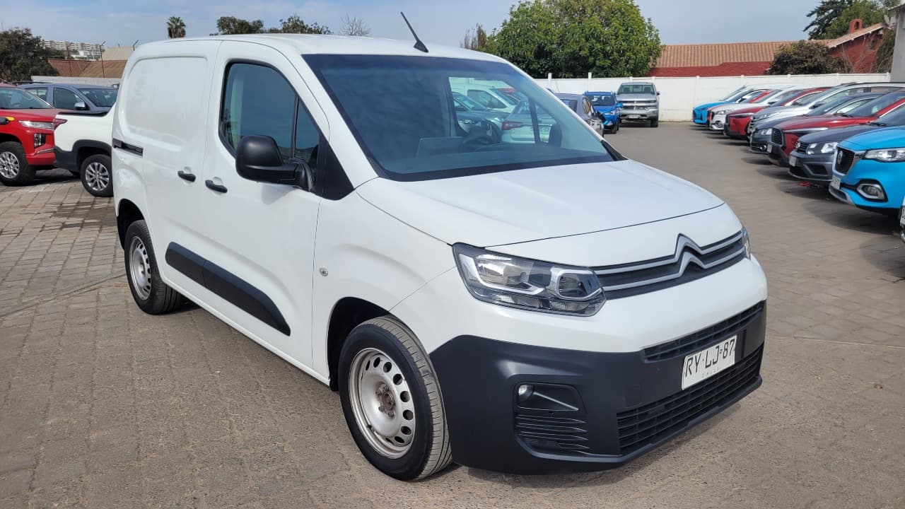 BERLINGO K9 1.6 FULL MEC. - view 3