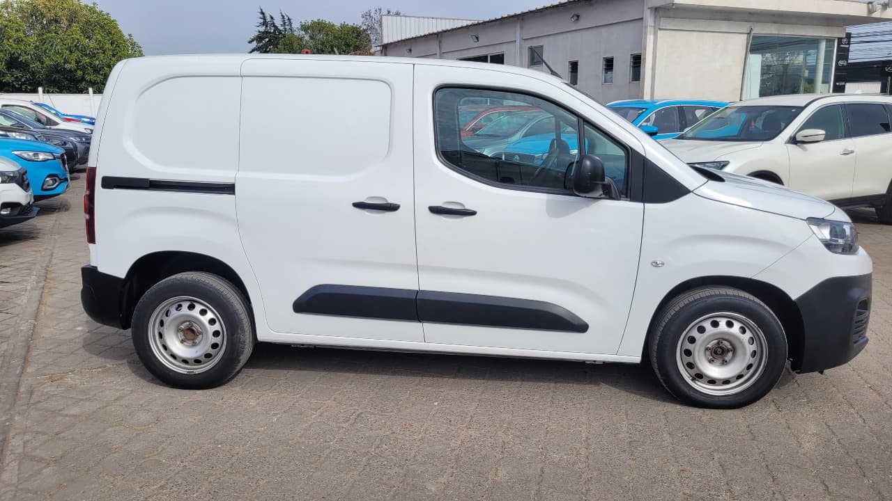 BERLINGO K9 1.6 FULL MEC. - view 8