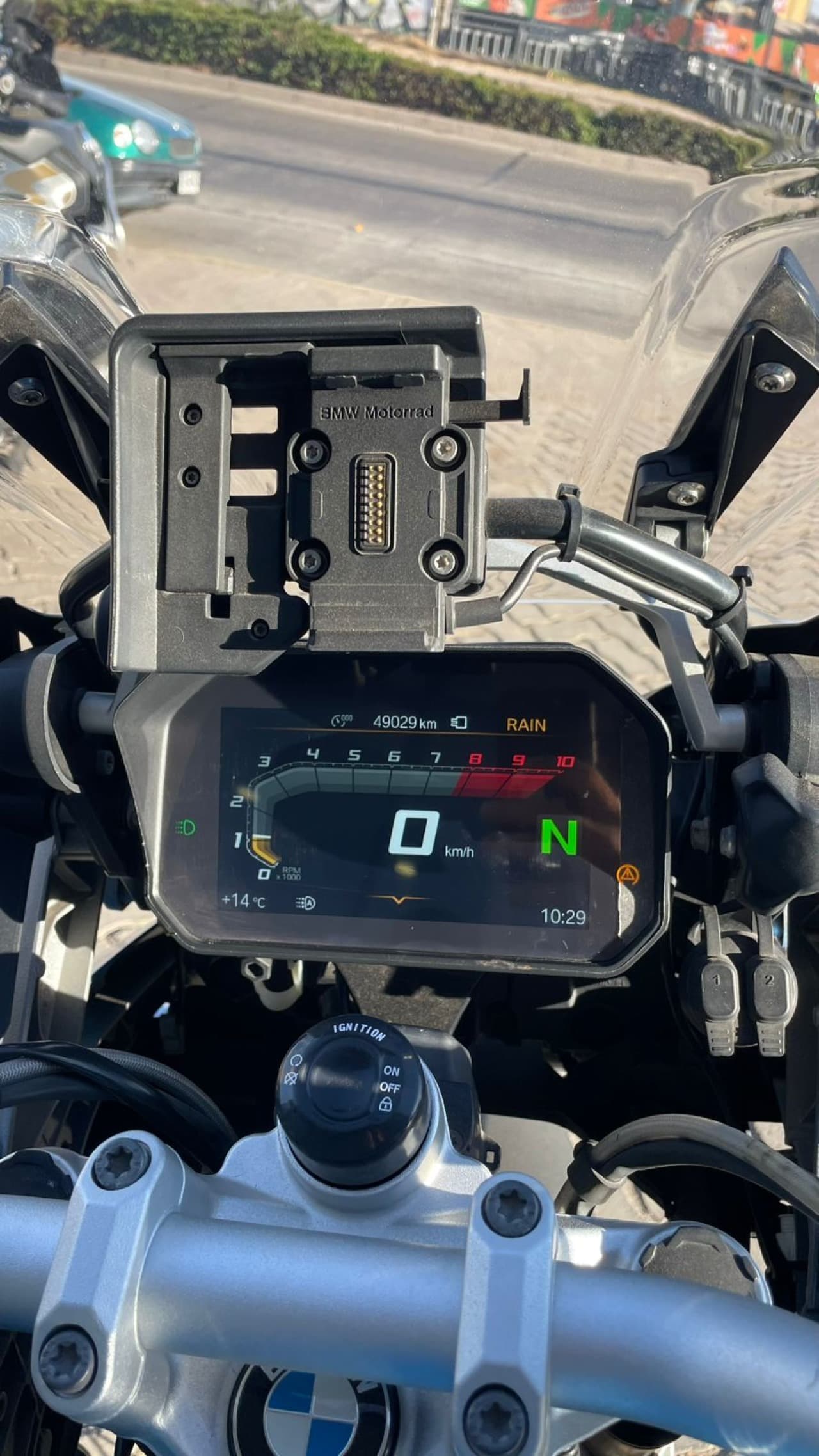 BMW R 1250 GS - view 4
