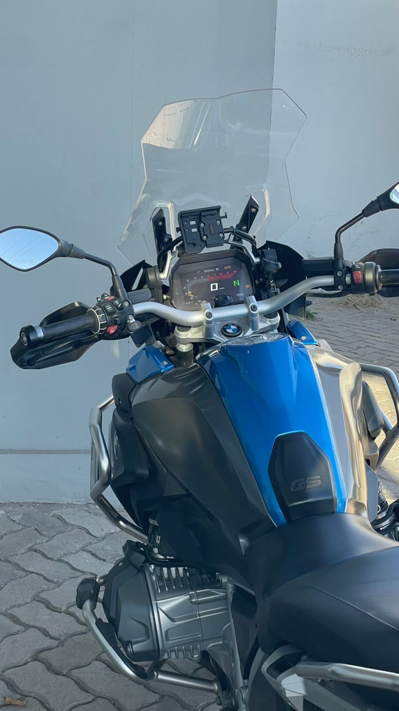 BMW R 1250 GS - view 8