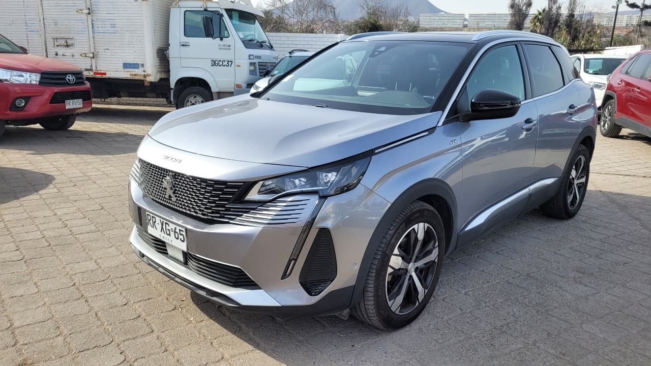 Peugeot 3008 BLUE HDI 130 EAT8 1.5 FULL AUT.