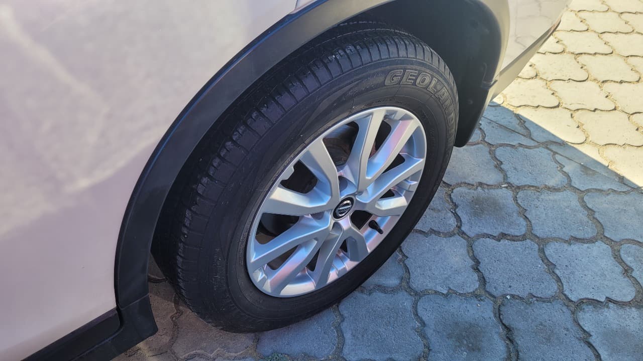 X TRAIL CVT 2.5 FULL AUT. - view 13