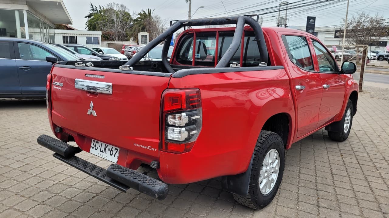 L200 KATANA CRT 4X4 2.4 FULL MEC. - view 3