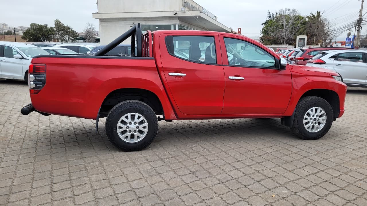 L200 KATANA CRT 4X4 2.4 FULL MEC. - view 7