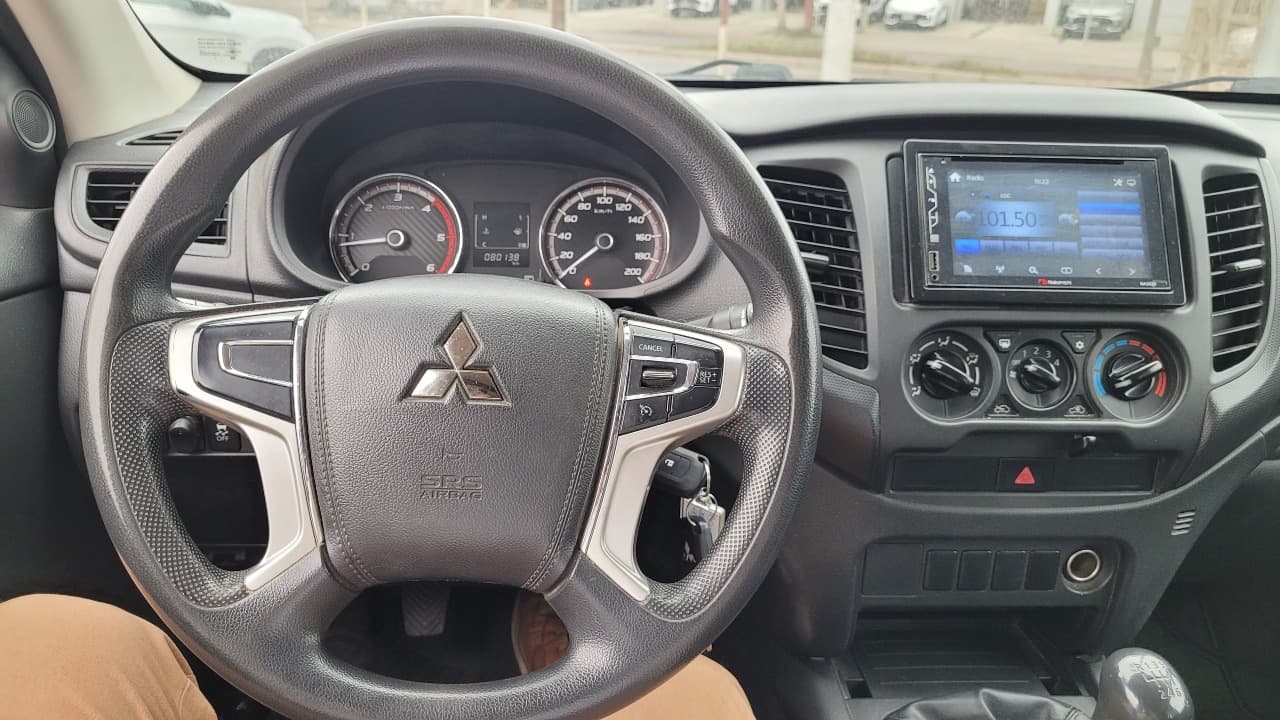 L200 KATANA CRT 4X4 2.4 FULL MEC. - view 12